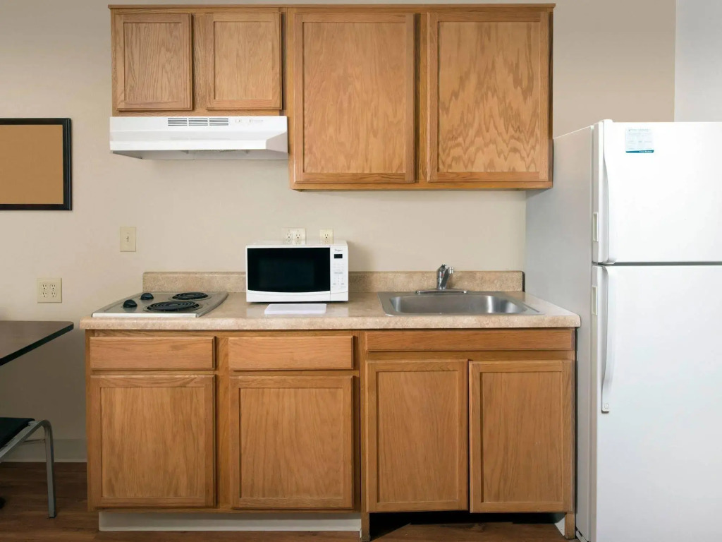 Extended Stay America Select Suites - Kansas City - South - I-49