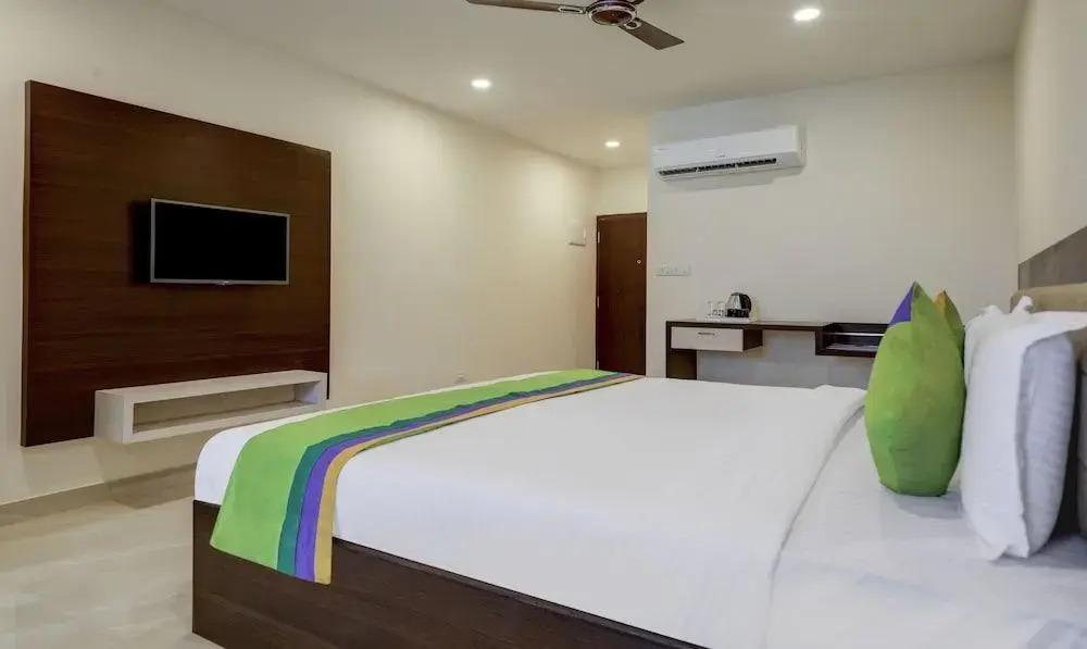 Samit Suites by Treebo