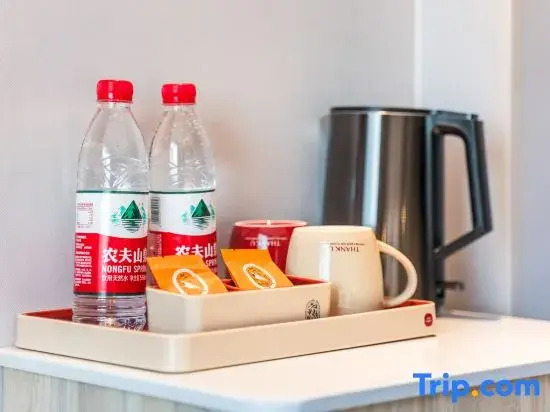 Shankee Hotel (Dezhou University West Road Deda Motor Vehicle Industrial Park)