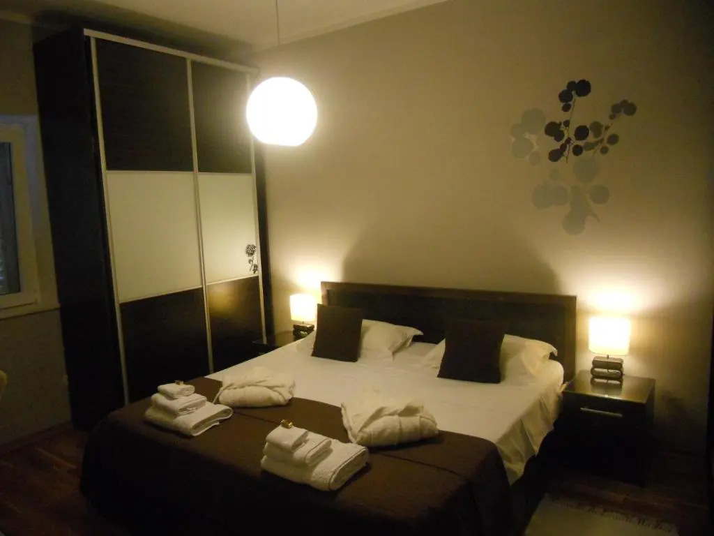 Apartment Plaza