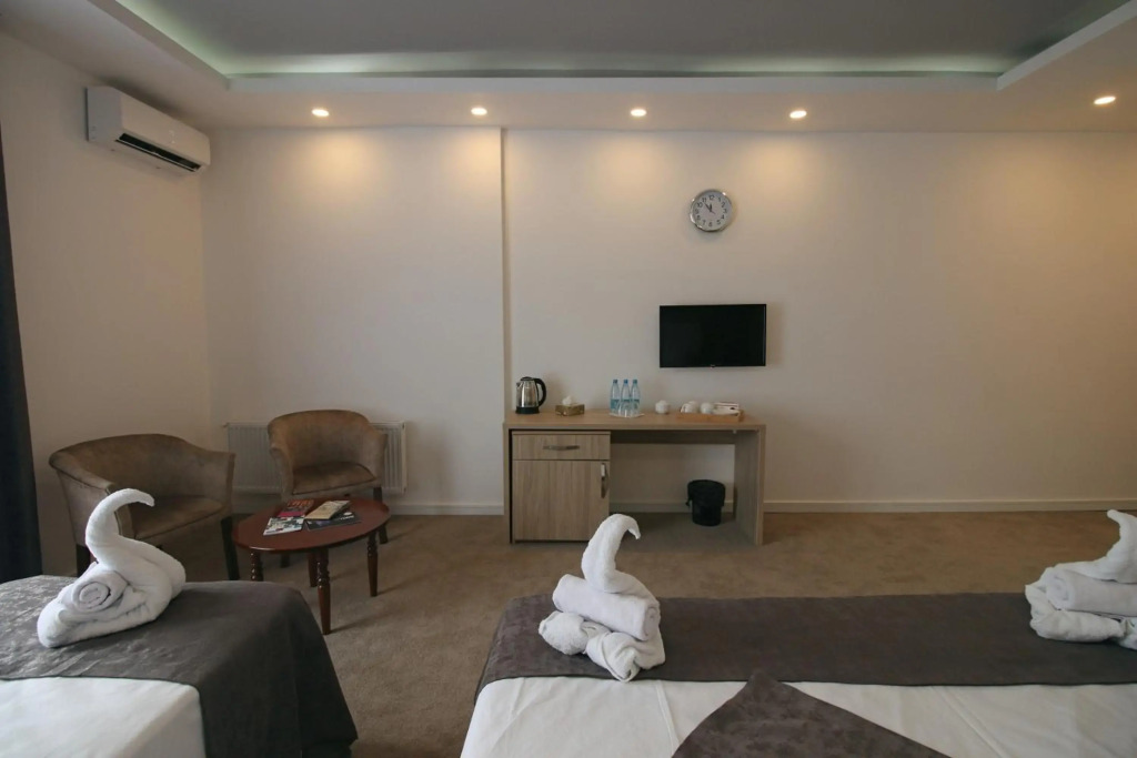 Tour-ZamZam-Madinah Halal Hotels Group