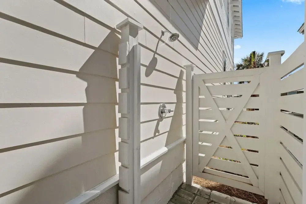 Steps to Beach Pool, Bikes & Game Room Seacrest 5BR