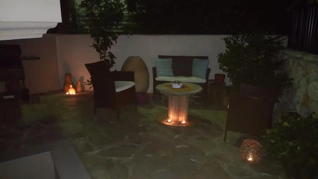 Amelia's house