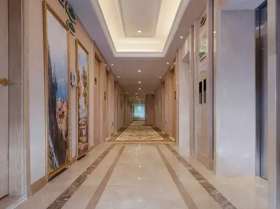 Vienna Hotel (Chongqing BishanCentral Street )