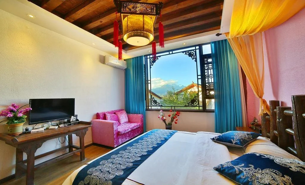 Huashen Hotel