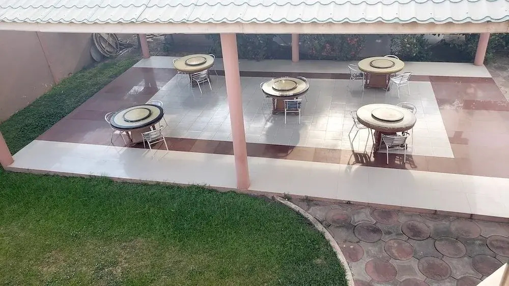 Emej Hotel