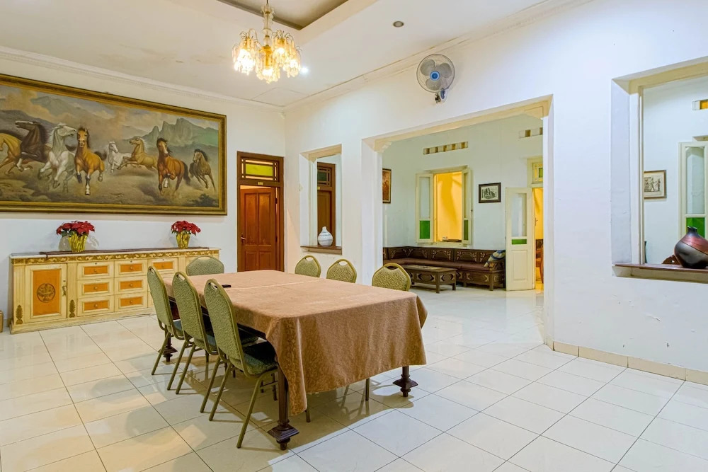 D'Talent Hotel