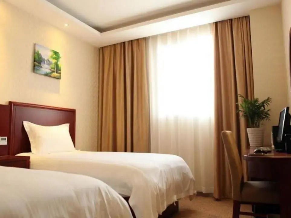 GreenTree Inn Kunshan Huaqiao Building materials Conch Hotel