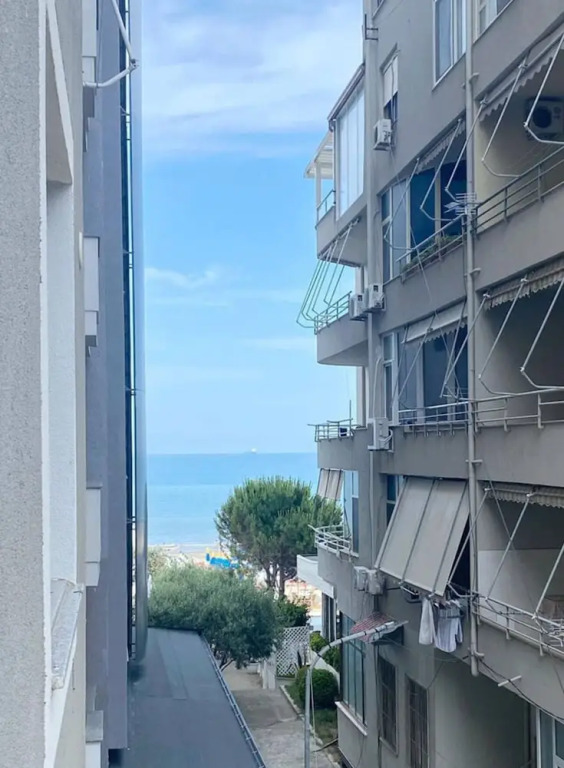 Majestic Apartment