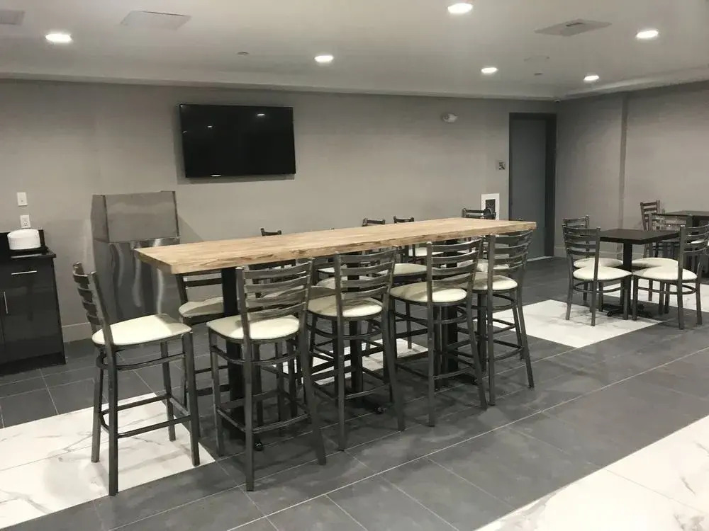 LeTap Hotel near AirTrain JFK Airport