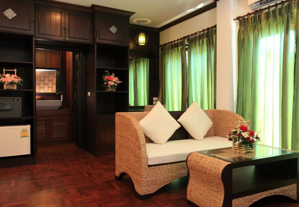 Sathu Hotel