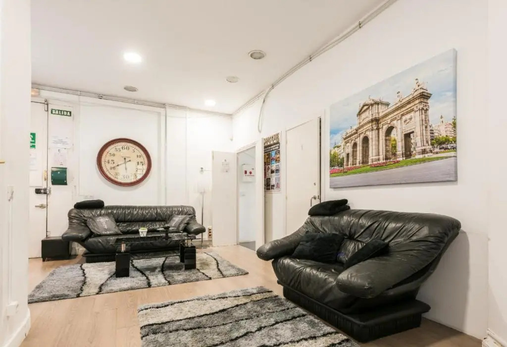 M&F 7 Rooms/7 Bathrooms Over Gran Via