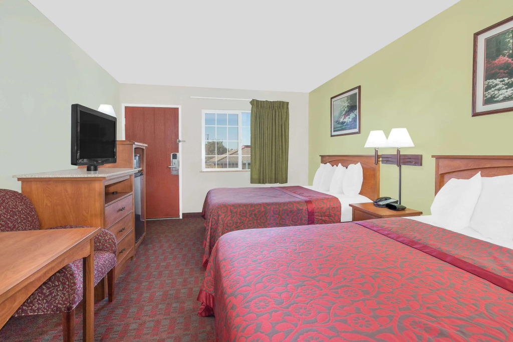 Days Inn by Wyndham Turlock