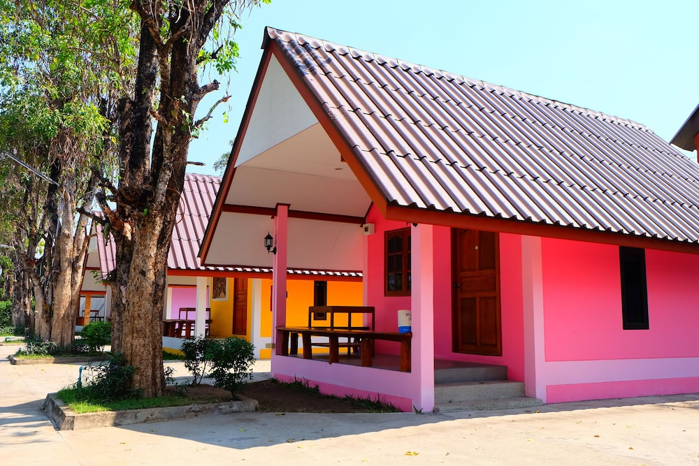 Meena Garden Resort