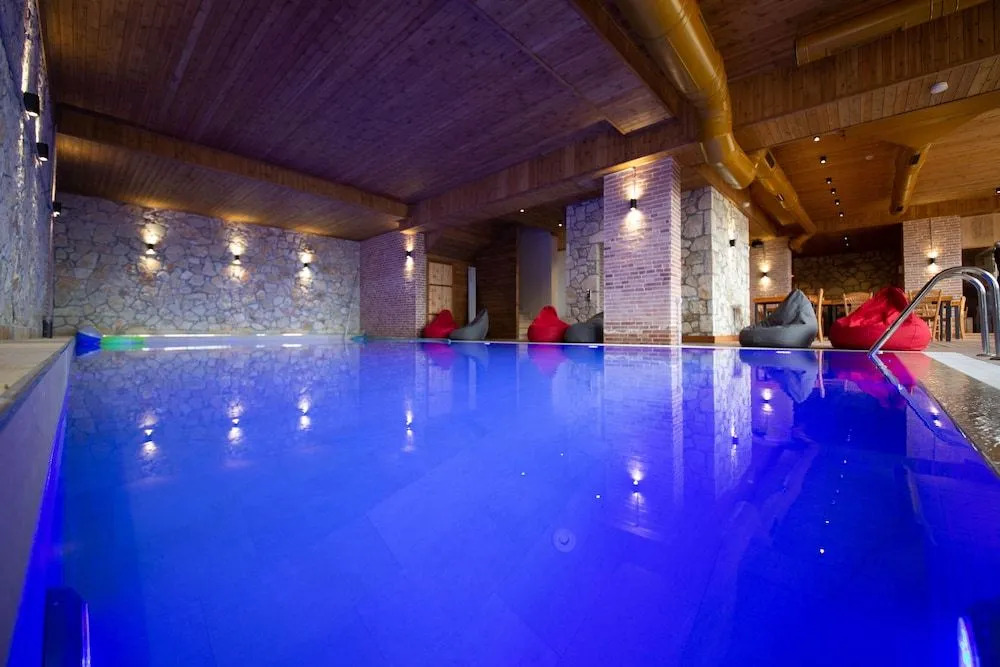 Aerial Hotel & Spa