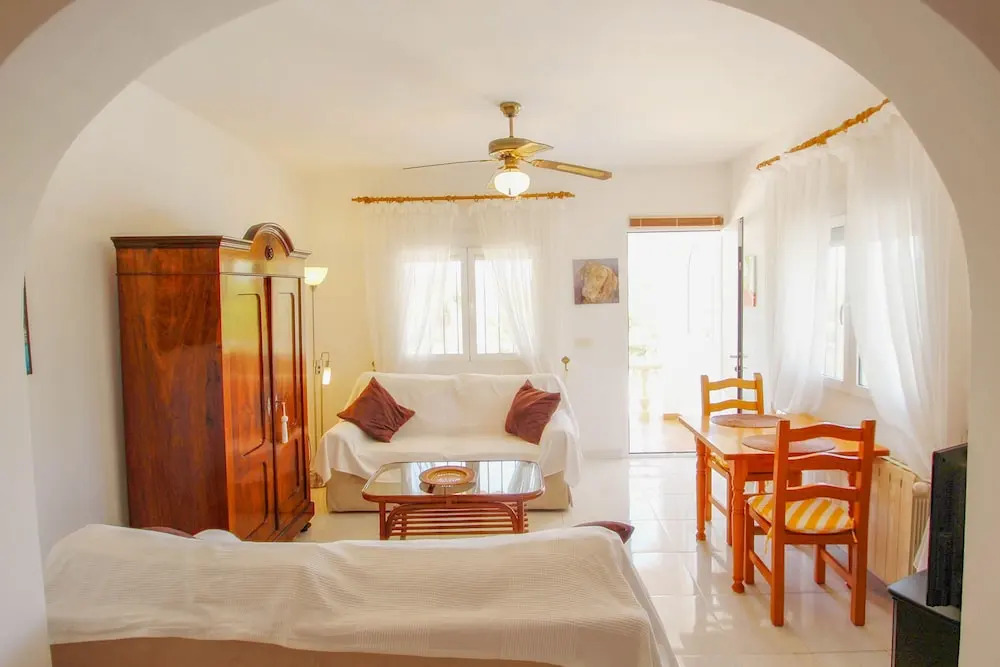 Alma - holiday home with private swimming pool in Benitachell