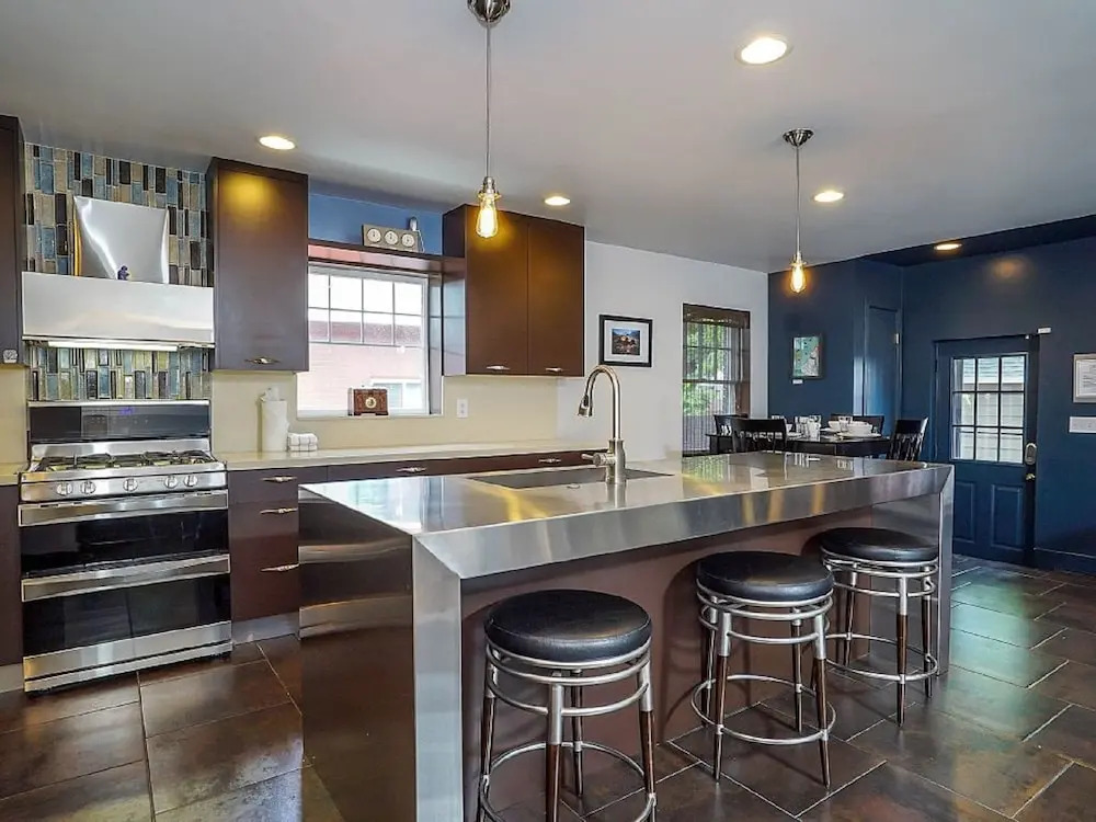 Ultra-modern Downtown Home