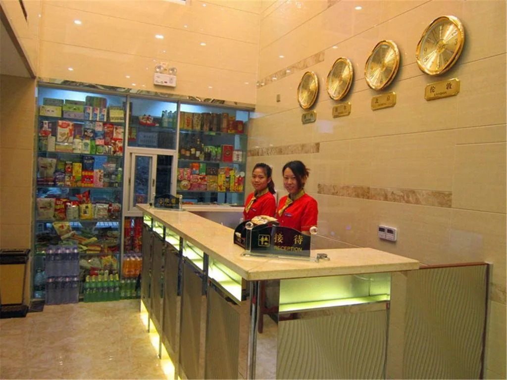 Golden Hotel