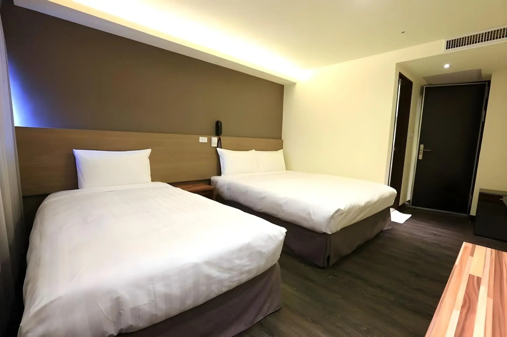 Chance Hotel