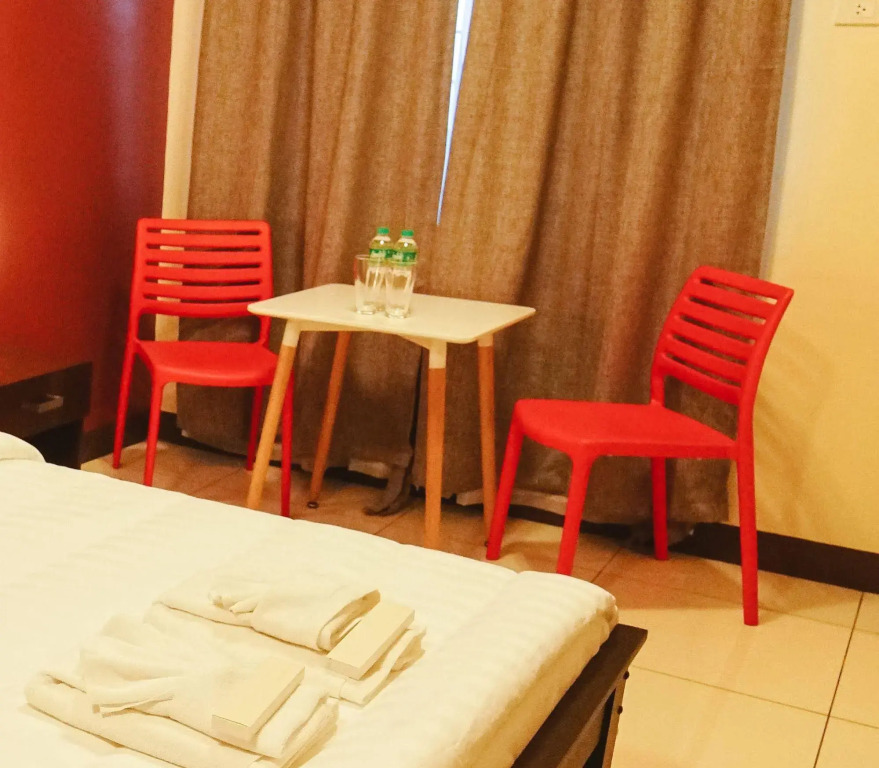 Hometown Hotel Makati - Edsa