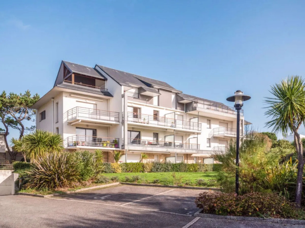Apartment Résidence Villa Cassandre by Interhome