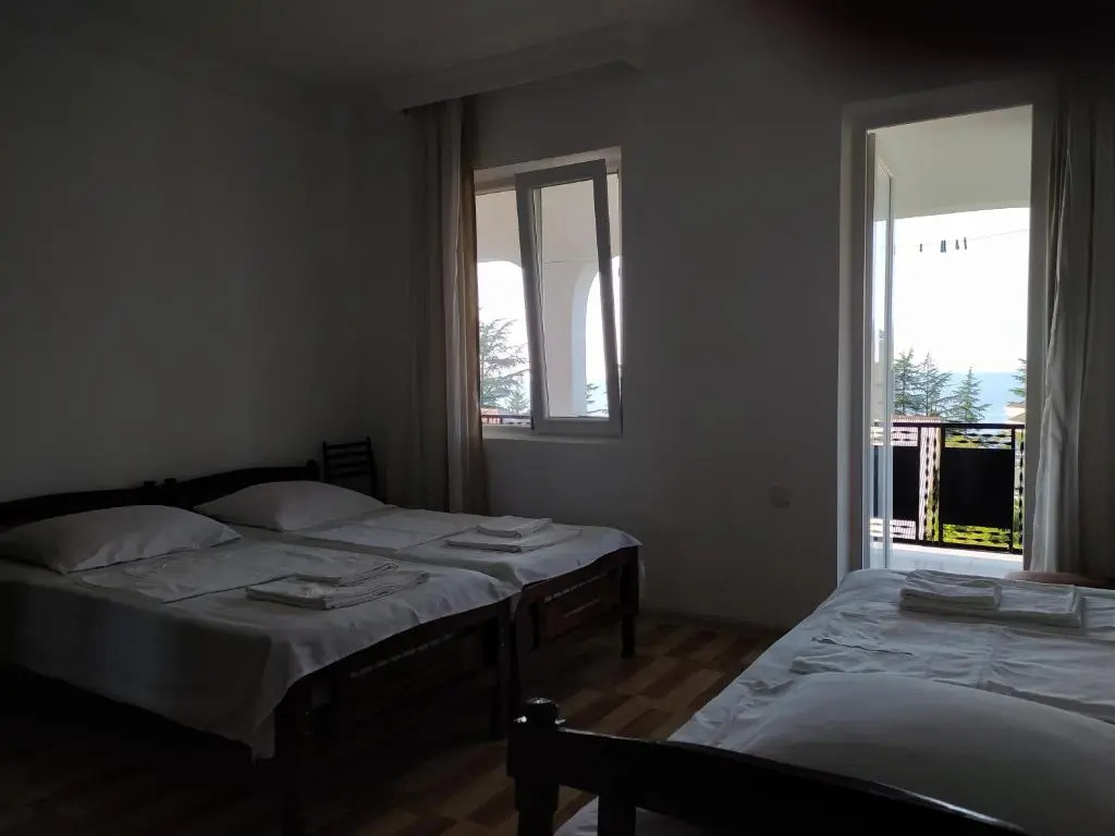 Guest House TeNi