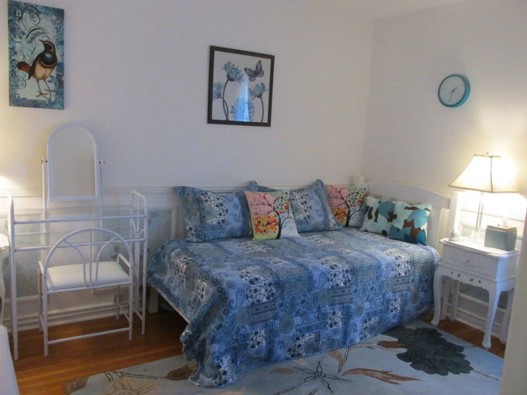Cozy House B&B