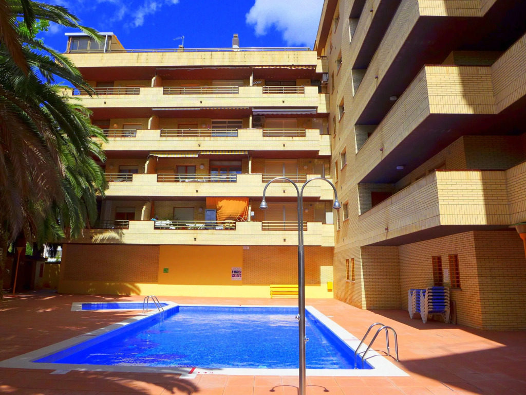 Azahar Apts