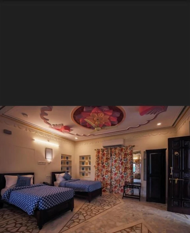 Le Pension Kesar Vilas