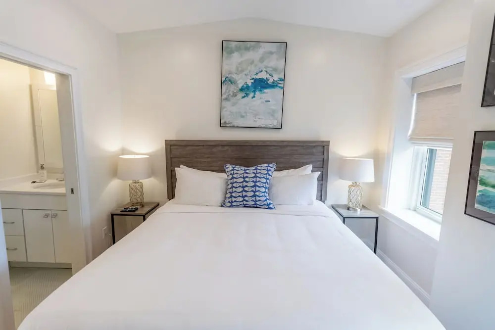 The Newport Lofts - 364 Thames Street