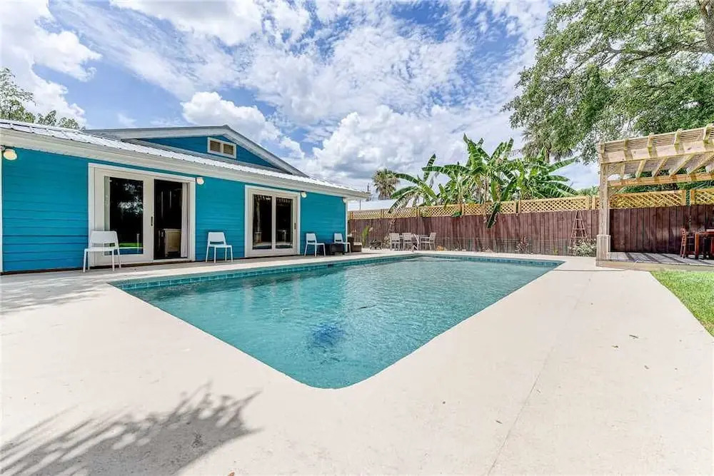 Summertime Sanctuary, Private Pool, 3 Bedrooms, Sleeps 8