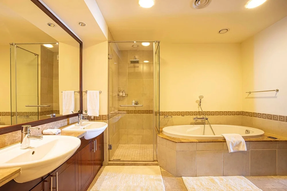 Fairmont North Residence Full Sea View 2br 163 Sqm