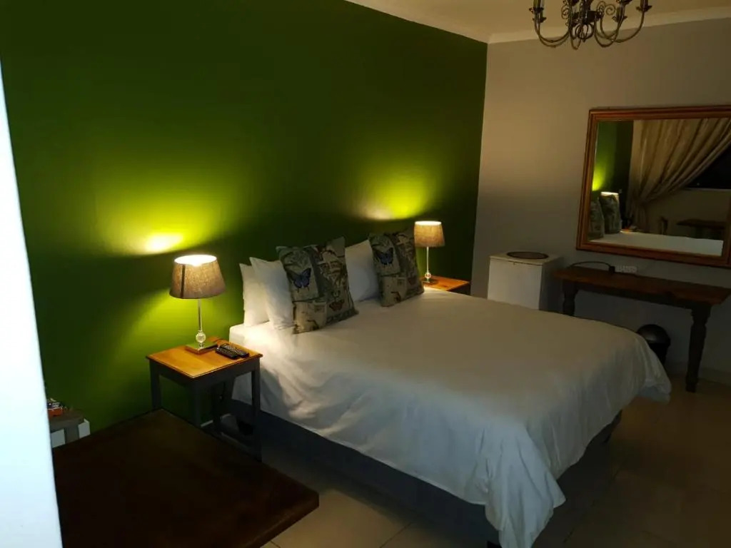 Poetry Guestrooms