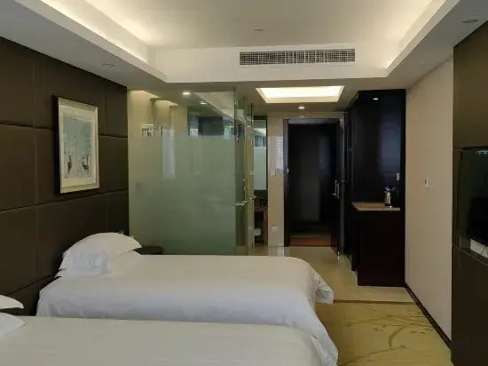 Hongji Xuanwu Hotel