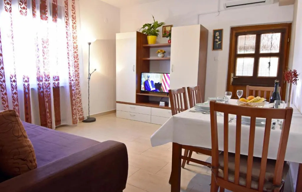 Apartment Uzelac