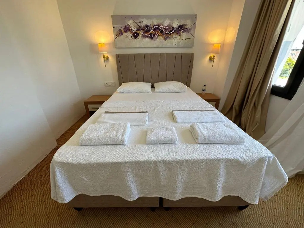 Cayir Otel