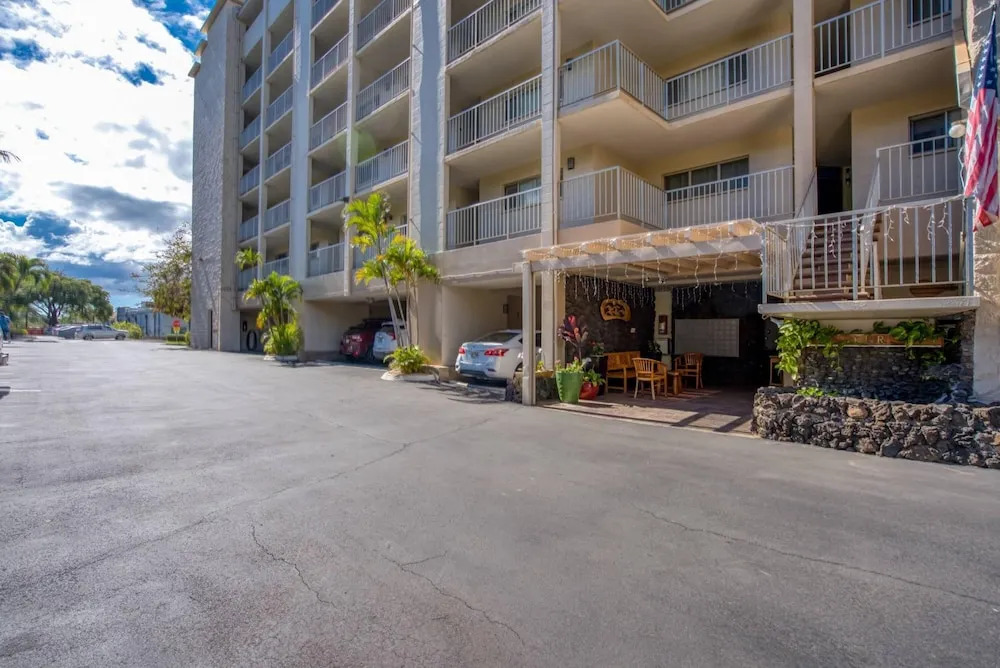 Kamaole Beach Royale 206 By Coldwell Banker Island Vacations