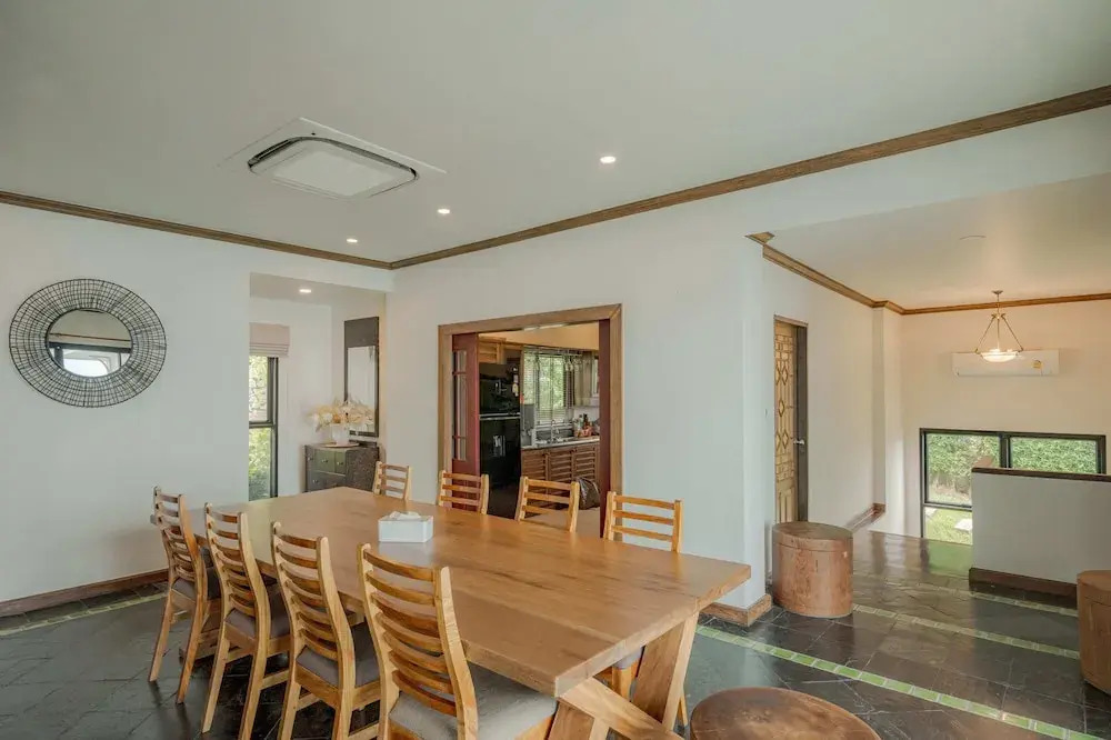Golden Horizon Villa
