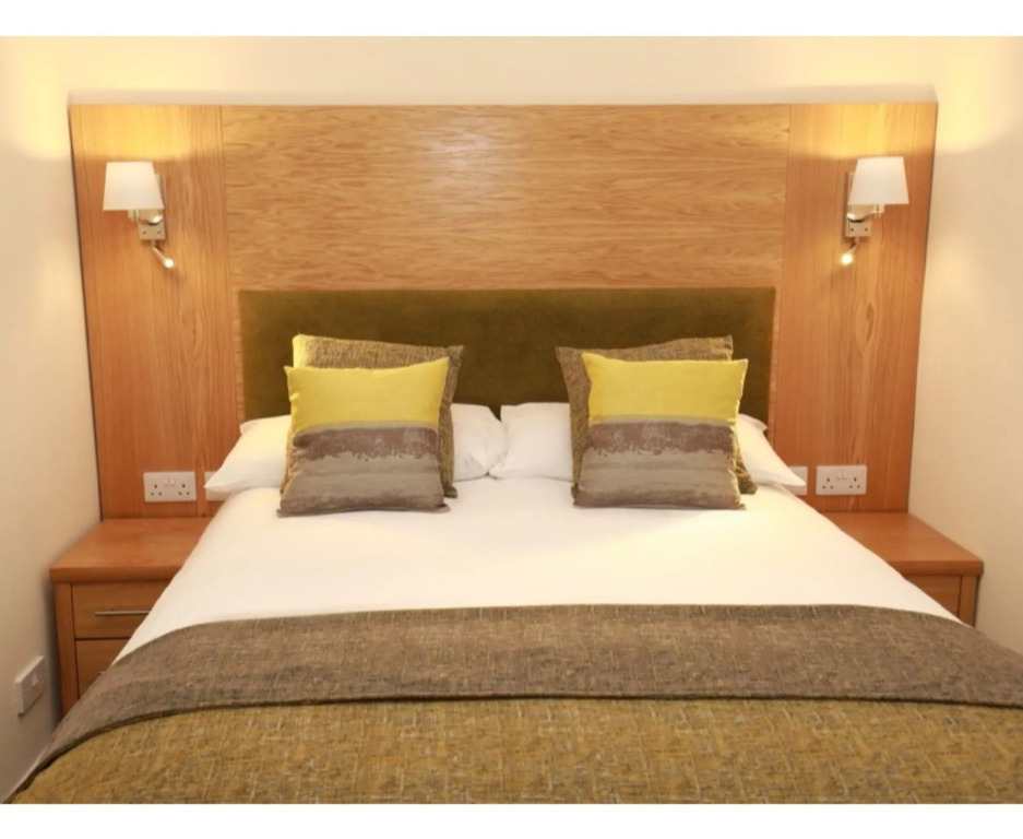 The Famous Star Hotel Moffat