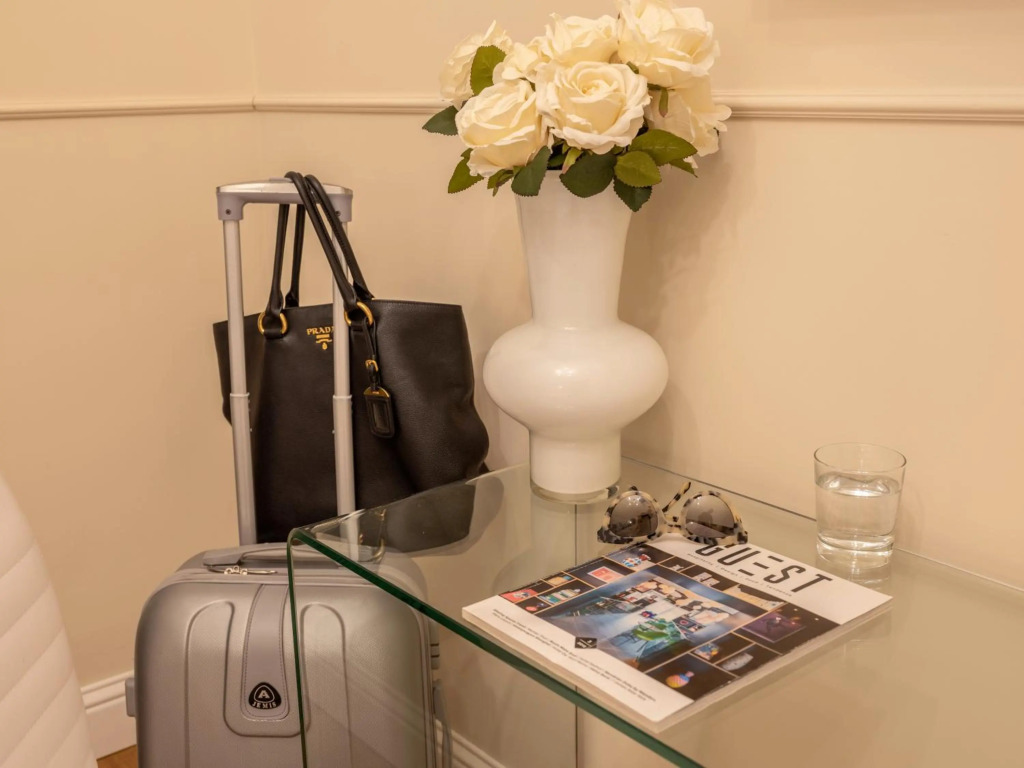 Vatican Palace Suites by Premium Suites Collection