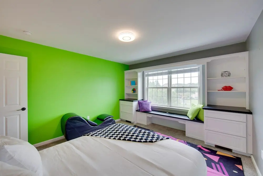 Game Room & Covered Patio: Hummelstown Hideaway