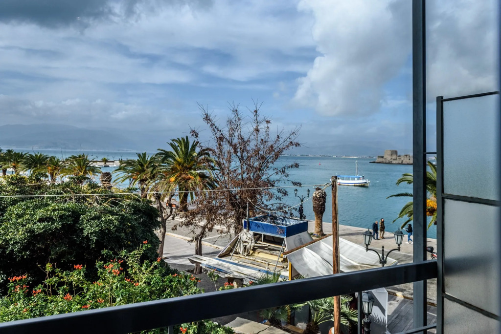 Agamemnon Hotel