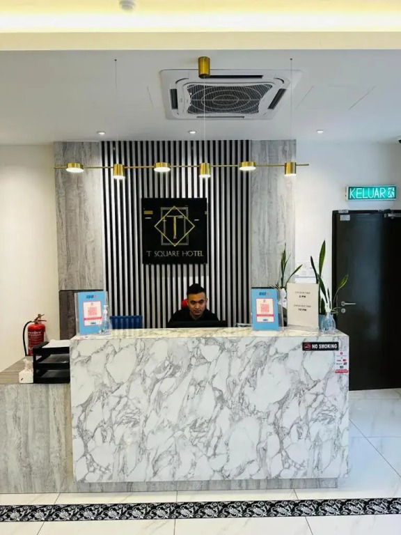 T SQUARE HOTEL