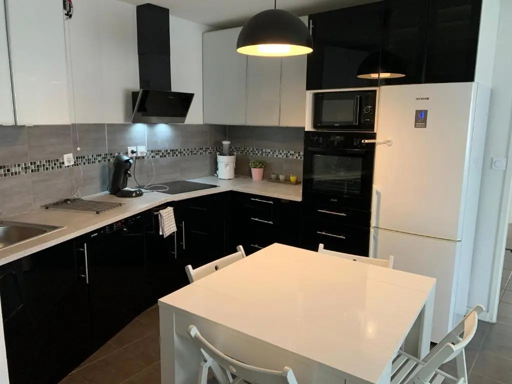 Superbe appartement neuf T3 de 71m2 en résidence a Marseille
