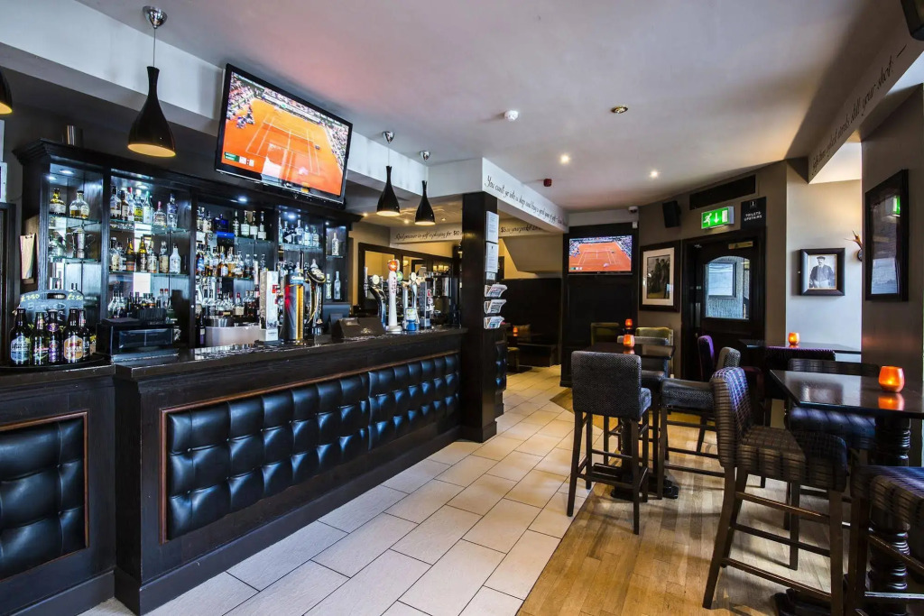 The Golf Inn