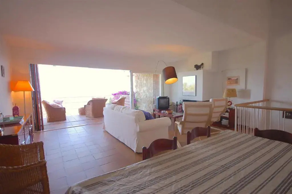 Lets Holidays Sailor House with Sea Views