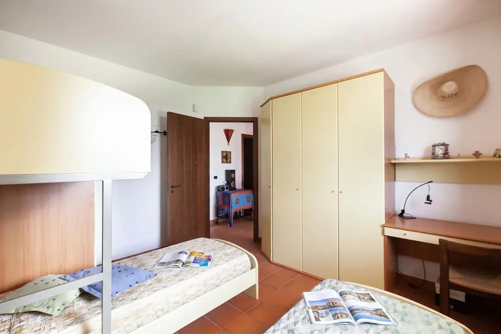 Villa Menhir with pool garden and tennis - Happy Rentals