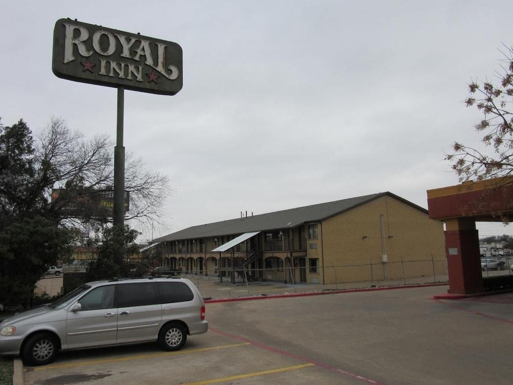 Royal Inn