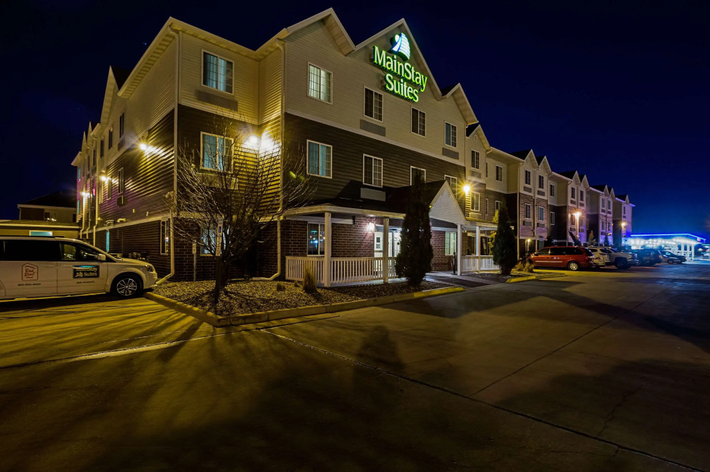 MainStay Suites Fargo - I-94 Medical Center