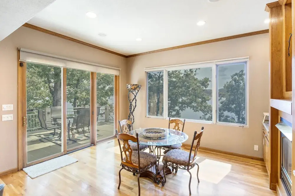 Pet-friendly Home In The Main Channel w/ Breathtaking Sunsets & Lake Views